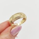 Sárga arany metszett mintás gyűrű