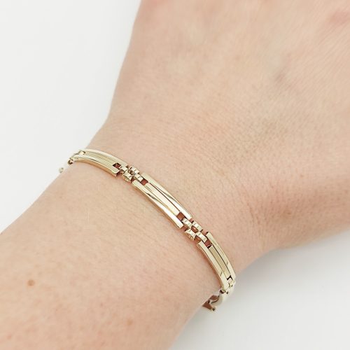 Sárga arany szelvényes karlánc