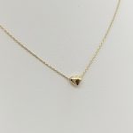 Sárga arany nyaklánc apró szív medállal