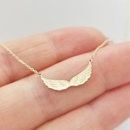 Sárga arany nyaklánc angyalszárny medállal