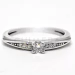 Sanremo arany eljegyzési gyűrű gyémánttal