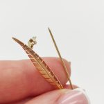 Sárga arany levelet formázó bross