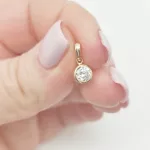 Sárga arany egyköves medál