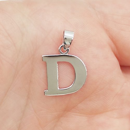 Fehér arany "D" betű medál kő nélkül