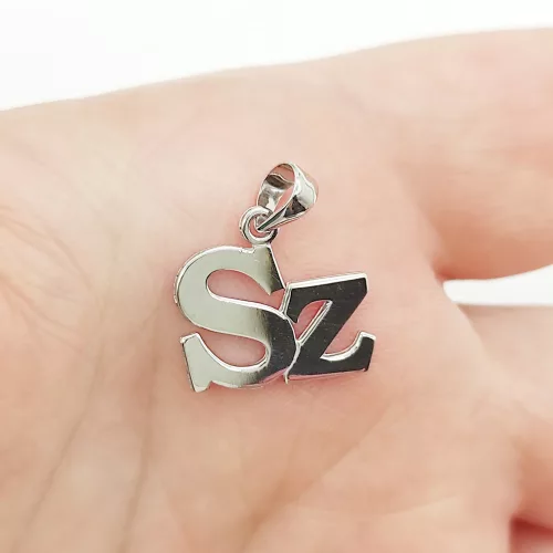 Fehér arany "SZ" betű medál kő nélkül