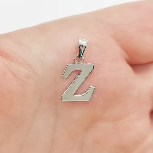 Fehér arany "Z" betű medál kő nélkül