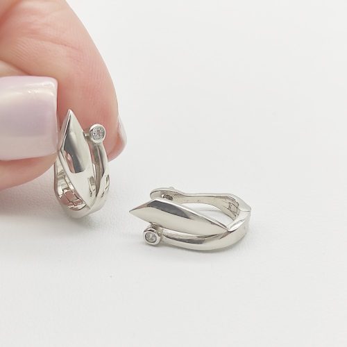 Fehér arany fülbevaló cirkóniával