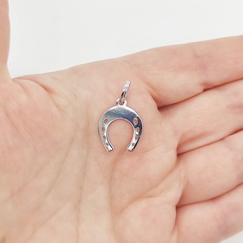 Fehér arany patkó medál