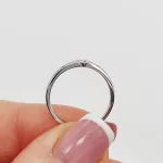 Fehér arany gyűrű gyémánttal