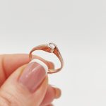 Rozé arany egy köves gyűrű