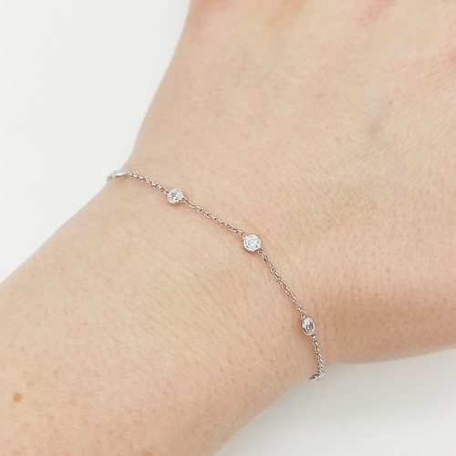 Fehér arany karlánc cirkóniákkal