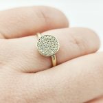 Sárga arany modern sokköves gyűrű