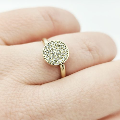 Sárga arany modern sokköves gyűrű