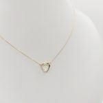 Sárga arany nyaklánc gyémánt szív medállal