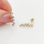 Sárga arany fülbevaló gyémánttal