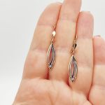 Sárga-fehér arany fülbevaló gyémánttal