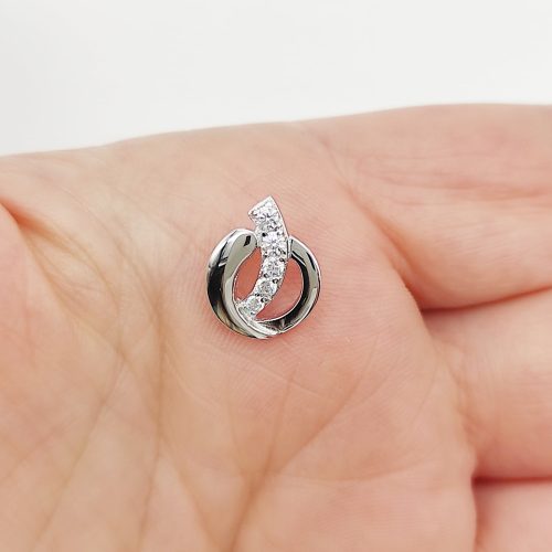 Ezüst medál cirkóniával