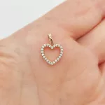 Sárga arany szív medál gyémánttal