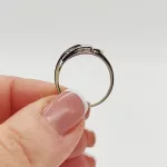 Sárga-fehér arany gyűrű gyémánttal