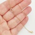 Sárga arany szívecskés karlánc gyémánttal