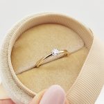 Sárga arany gyűrű gyémánttal