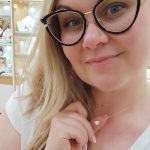 Fehér arany nyaklánc gyémánt szív medállal