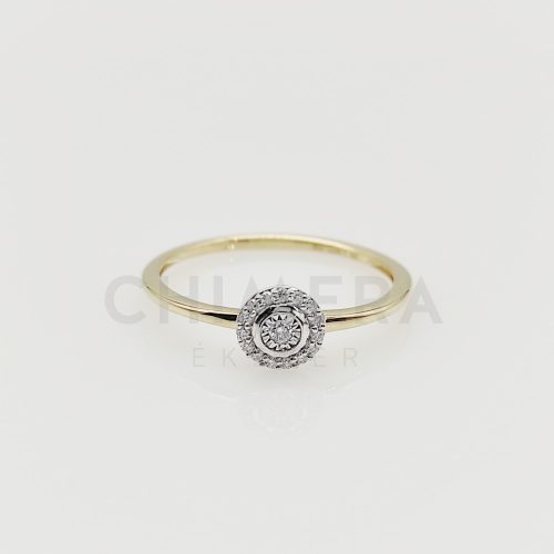 Arany gyűrű gyémánttal