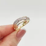 Sárga arany gyűrű gyémánttal