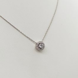 Fehér arany nyaklánc szögletes köves medállal
