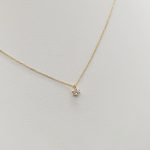 Sárga arany nyaklánc gyémánt medállal