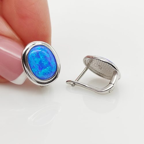 Ezüst fülbevaló kék opállal