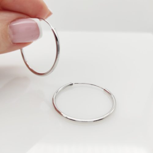 Ezüst minimál karika fülbevaló