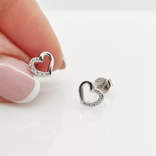 Ezüst köves szív fülbevaló