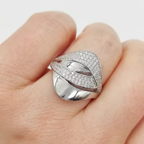 Ezüst modern gyűrű cirkóniával