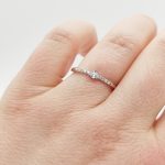 Ezüst modern gyűrű cirkóniákkal