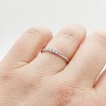 Ezüst modern gyűrű cirkóniákkal