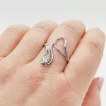 Ezüst modern gyűrű cirkóniával