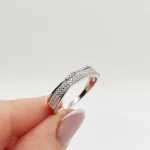 Ezüst modern gyűrű cirkóniával