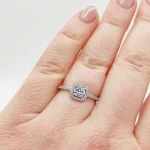 Ezüst modern gyűrű cirkóniával