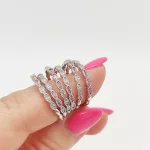 Ezüst rózsaszín-fehér köves gyűrű
