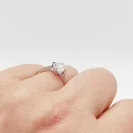 Ezüst egy köves gyűrű Moissanite kővel