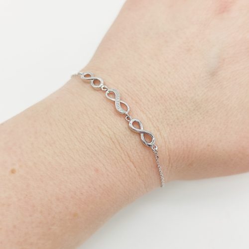 Ezüst tripla végtelenes karlánc