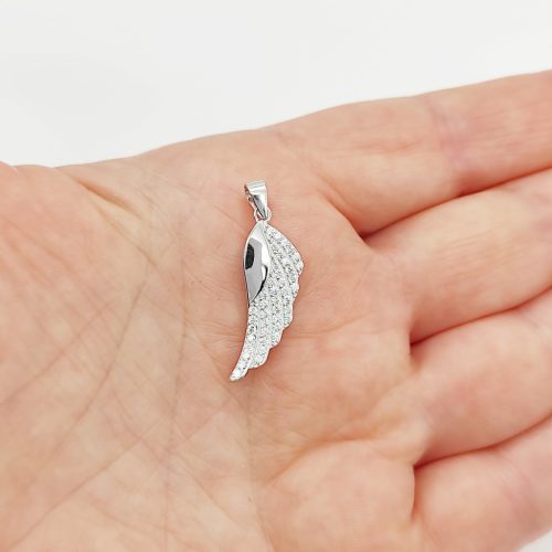 Ezüst köves angyalszárny medál