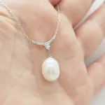 Ezüst nyaklánc tenyésztett gyönggyel