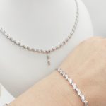 Ezüst elegáns nyakék cirkónia kövekkel