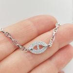 Ezüst modern nyaklánc cirkónia köves medállal