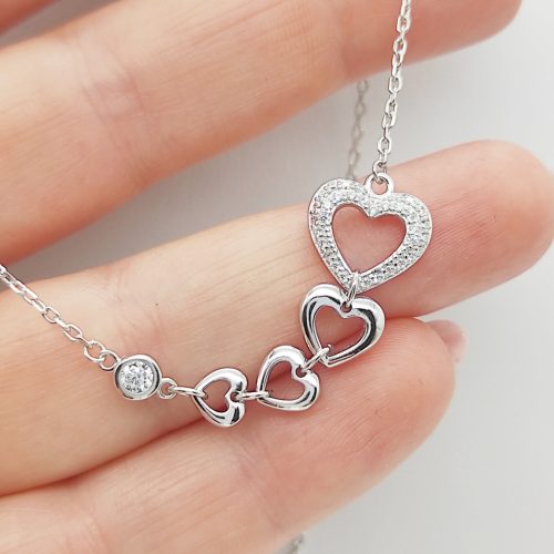 Ezüst nyaklánc szív-kvartettel
