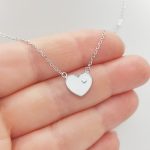 Ezüst gyermek nyaklánc fehér szív medállal