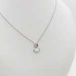 Ezüst nyaklánc larimar medállal