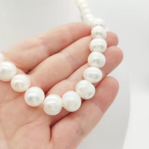 Édes vízi tenyésztett gyöngysor